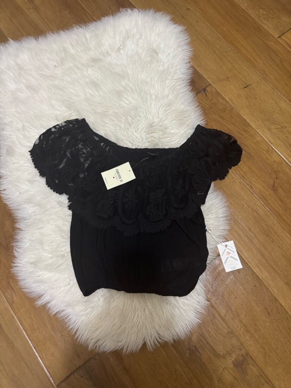 Forever 21 Black Lace Off-the-Shoulder Women's Top